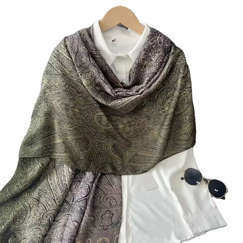 Newest Custom High Quality Soft Satin Silk Printing Long Head Scarves Women Luxury Designer Silk Scarf with Chain Pattern