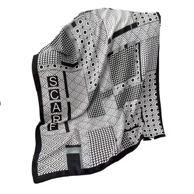 Wholesale Custom Trendy Chain Printing Cotton Long Scarf for Women 85*180cm Cotton Linen Hijab Scarves Head Wraps