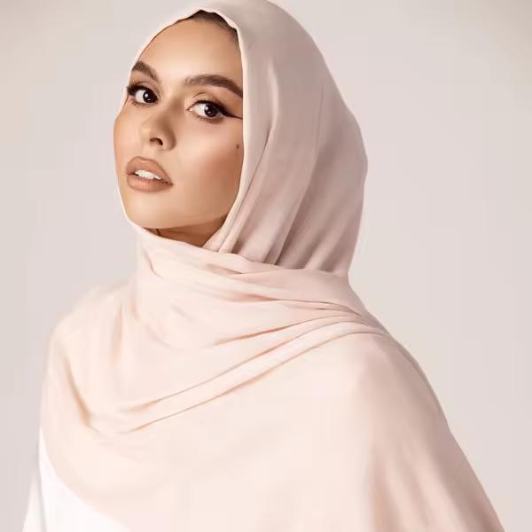 Wholesale Woven Modal Hijabs Viscose Blend Fabric Solid Color Rayon Modal Scarves for Muslim Women