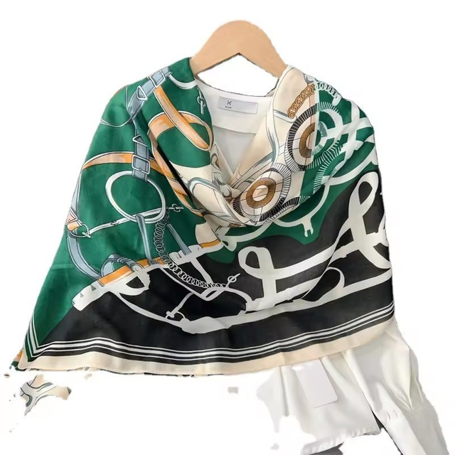 Hot Sale Large Floral Printing Long Scarves Hijabs High Quality Very Soft Felling Ladies Head Wrap Scarf Beach Shawls Hijab