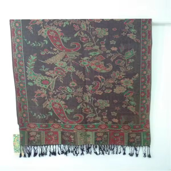 Custom Pashmina Scarf Factory Directly Soft Jacquard Woven Wrap High Quality Tassel Scarf for Women