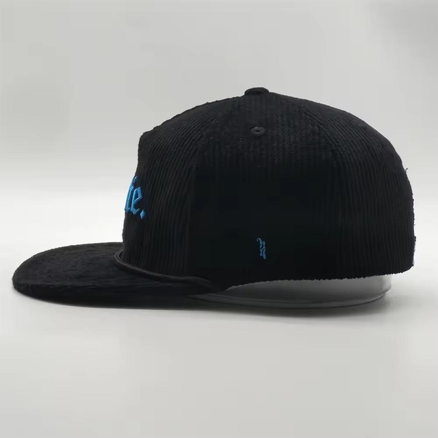 Classic Mens Sports Hats 3D Embroidery Logo Custom Black Flat Bill 5 Panel Corduroy Snapback Caps