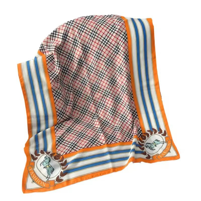 Hot Sale Spring Summer Lightweight Cotton Viscose Long Scarf Grids Printing Beach Long Scarf Wrap