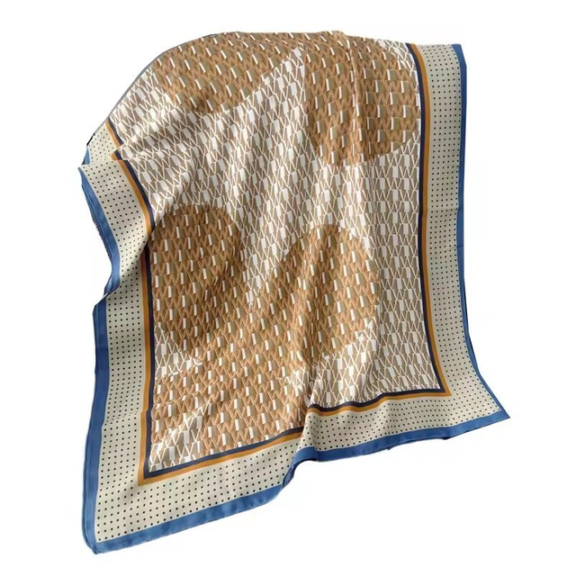 Hot Sale Letters Printed Long Scarf High Quality Very Soft Voile Scarf Shawls Hijab for Lady