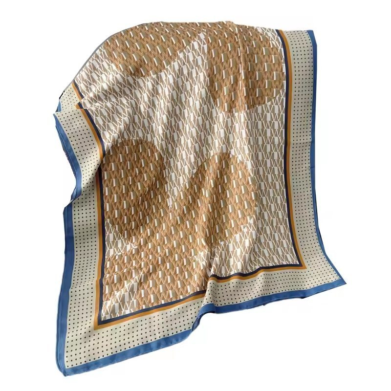 Hot Sale Letters Printed Long Scarf High Quality Very Soft Voile Scarf Shawls Hijab for Lady