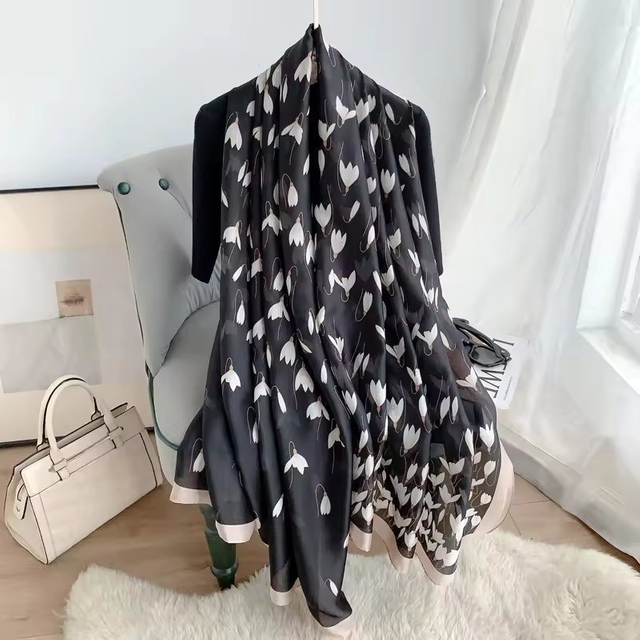 Hot Sale Custom Large Flowers Designer Woman Silk Scarves Printed Satin Headscarf Long Shawls Scarf