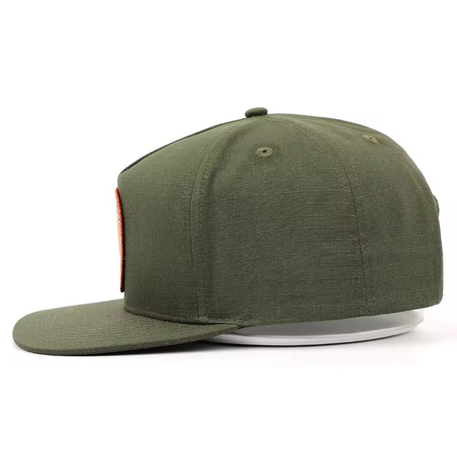 High Quality Wholesale Custom Cheap Adult 5 Panel Cool Flat Brim Army Green Grid Woven Patch Snapback Caps Sport Caps